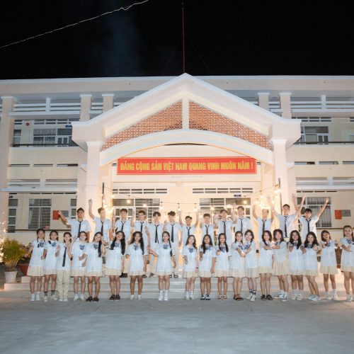 bảng giá Chụp ảnh kỷ yếu ở Mỏ Cày Bắc