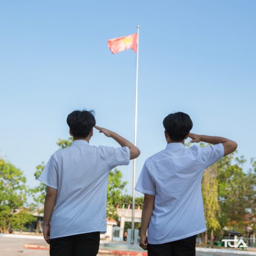 chụp hình kỷ yếu giá bao nhiêu