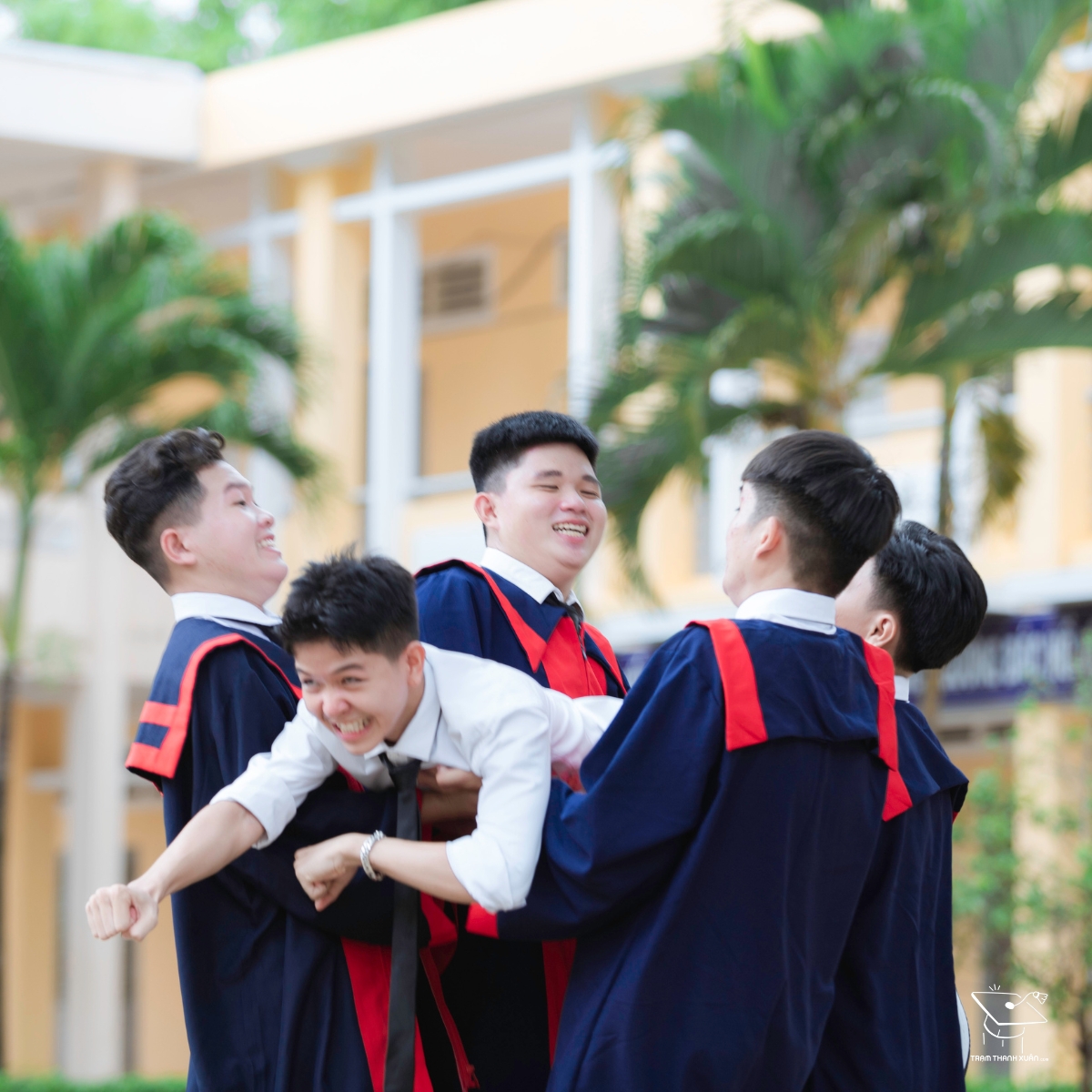 các concept chụp ảnh kỷ yếu