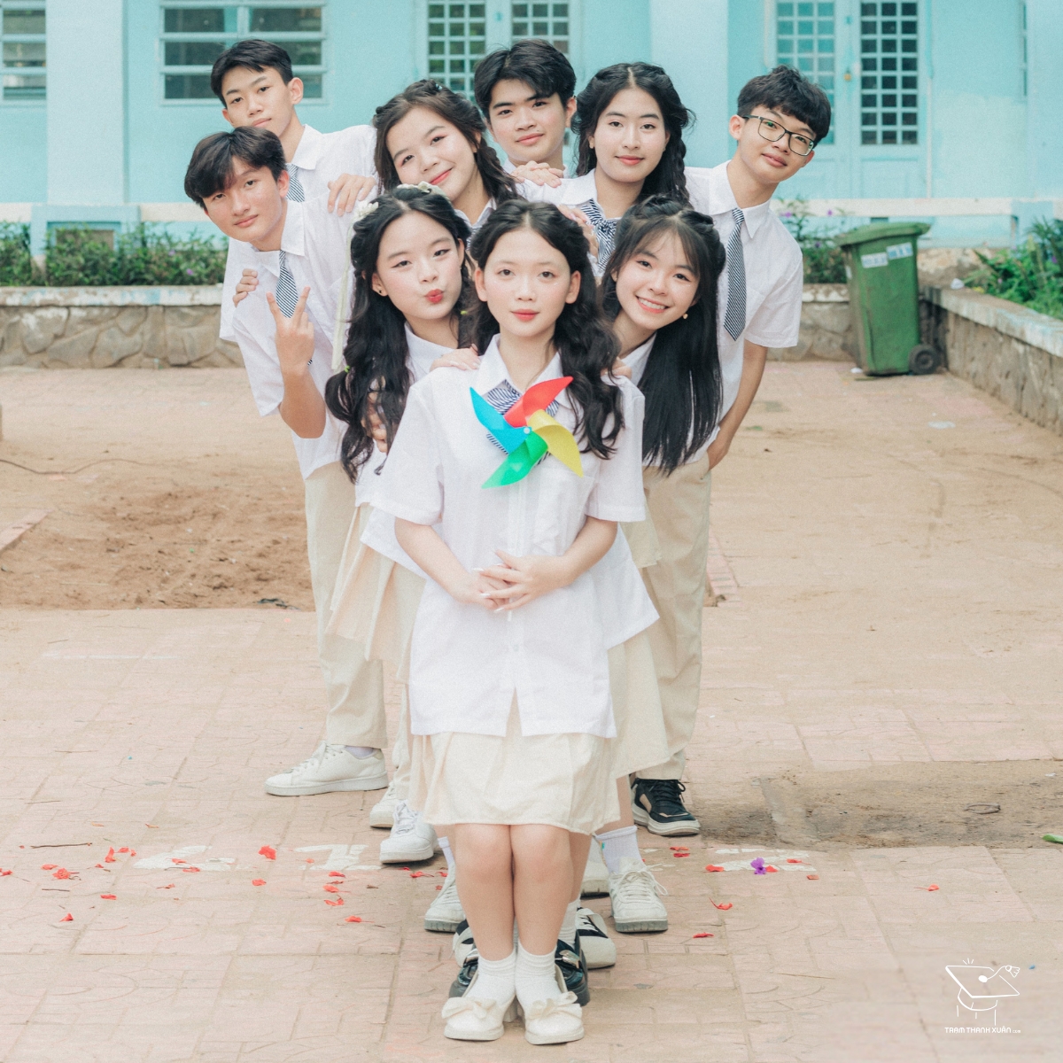 concept chụp kỷ yếu độc lạ