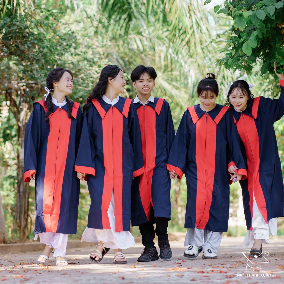 Chụp kỷ yếu concept thanh xuân vườn trường