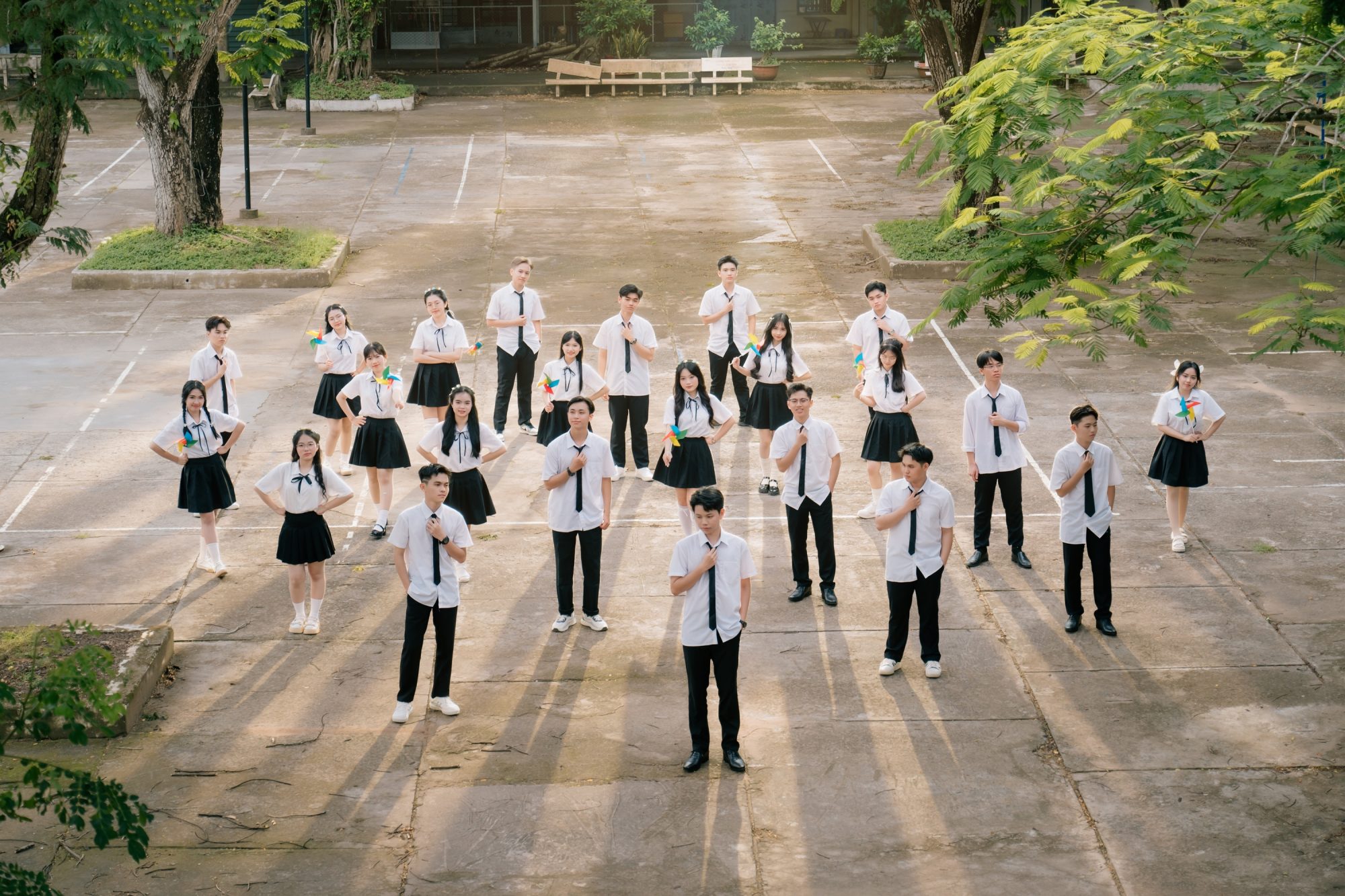tóc chụp kỷ yếu