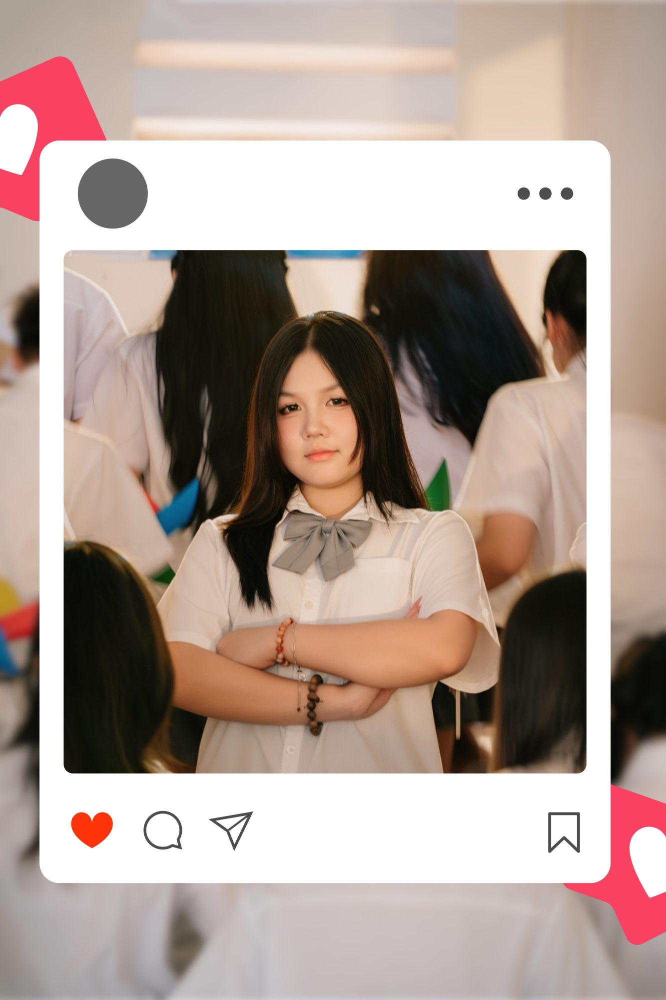 nữ sinh chụp kỷ yếu