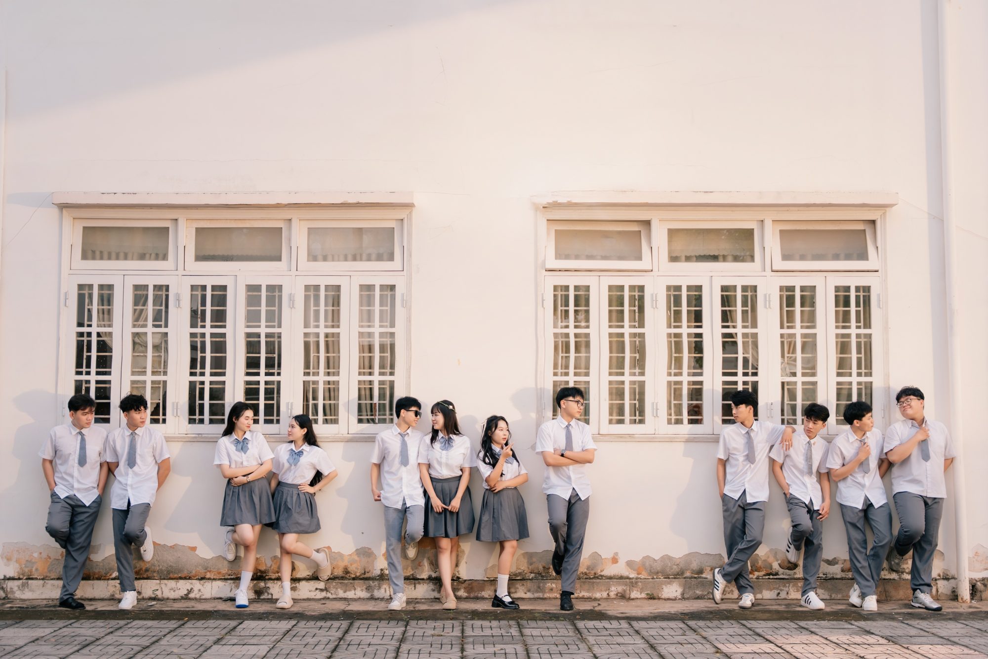 các kiểu tóc chụp kỷ yếu
