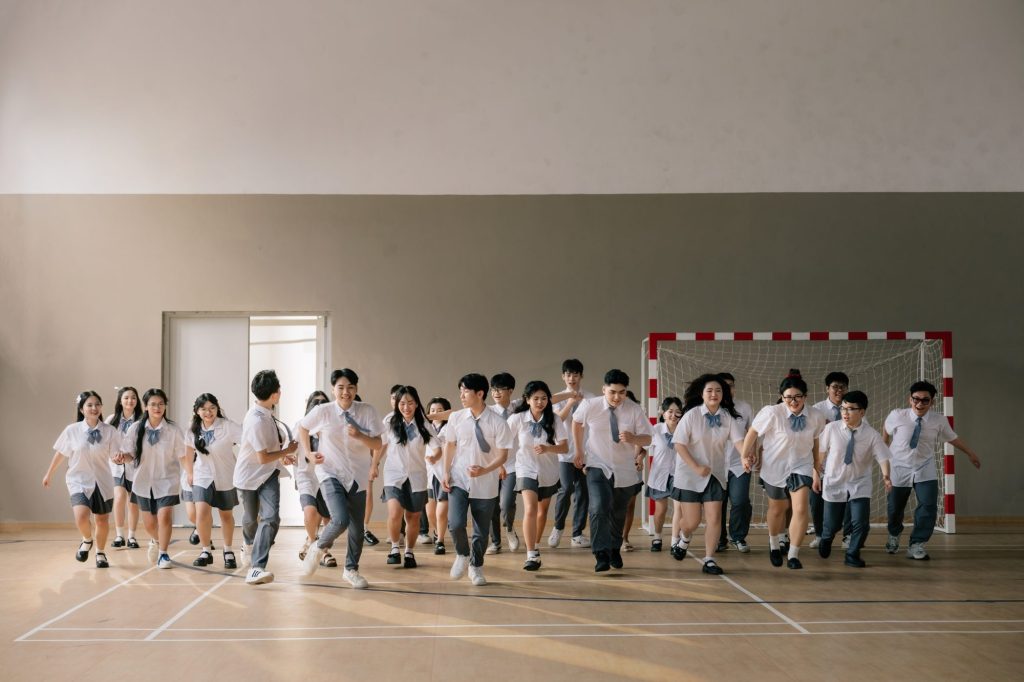 làm tóc chụp kỷ yếu